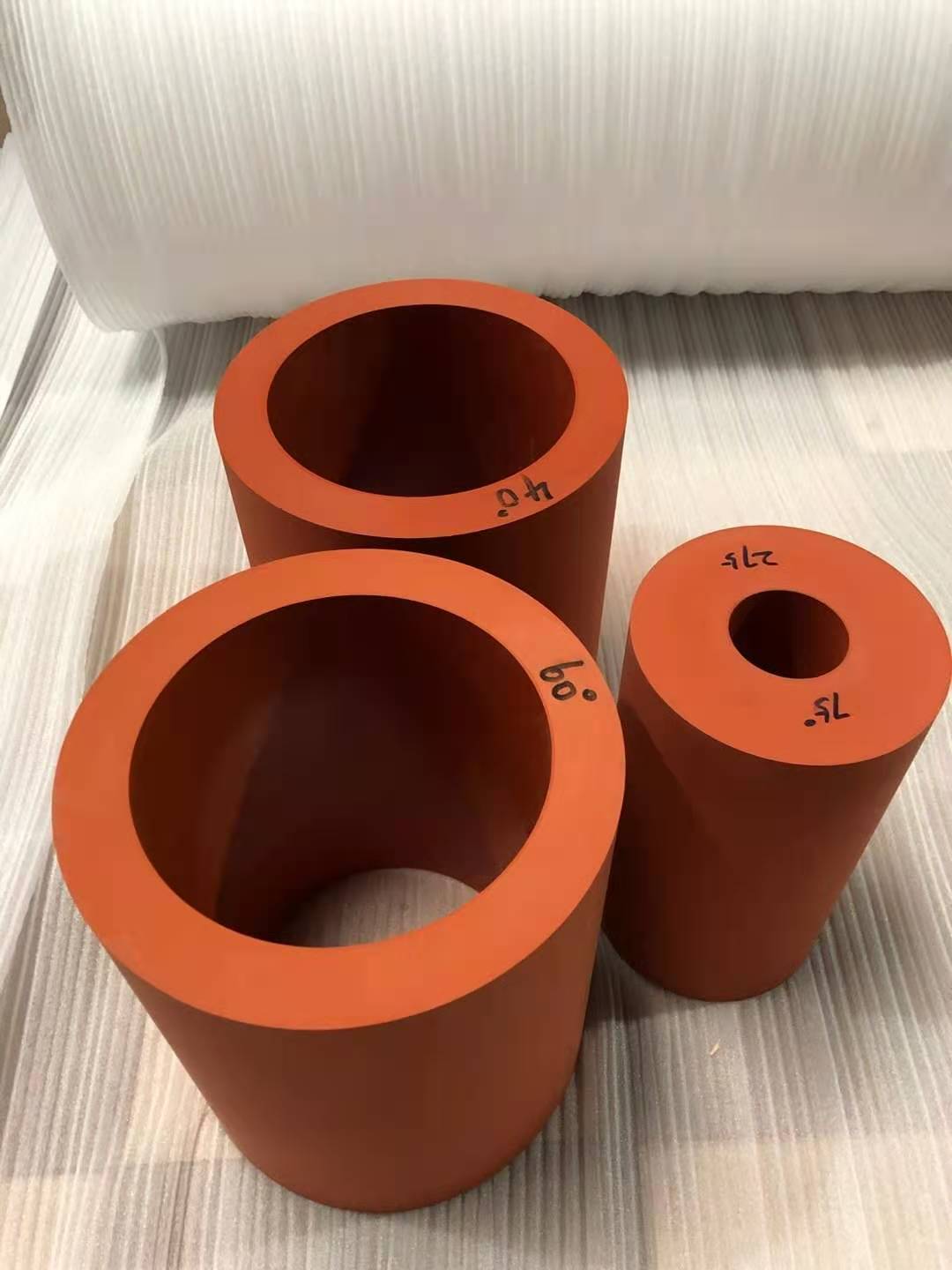 This product is made of imported high-quality silicone rubber materials and advanced production technology. The product has the characteristics of good sealing performance, stable use performance, corrosion resistance, aging resistance, beautiful appearance, and excellent internal quality.