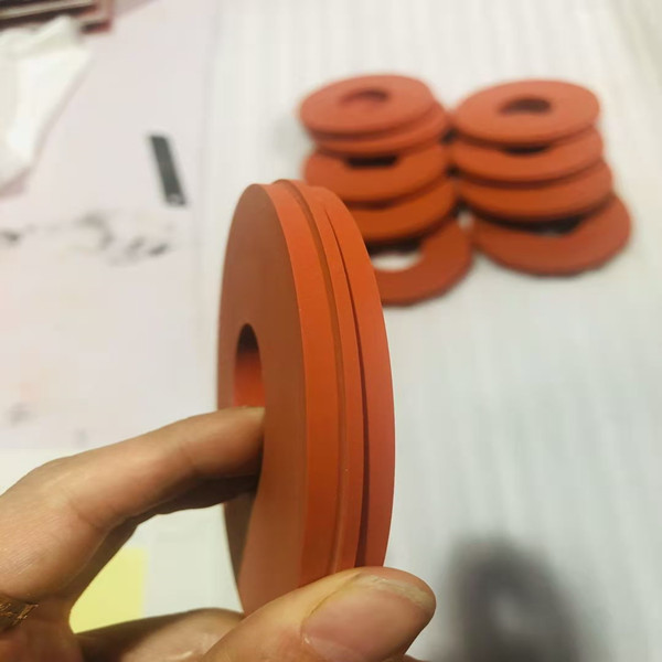 SILICONE RUBBER WHEEL