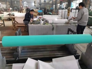 Solvent-free lamination rubber roller